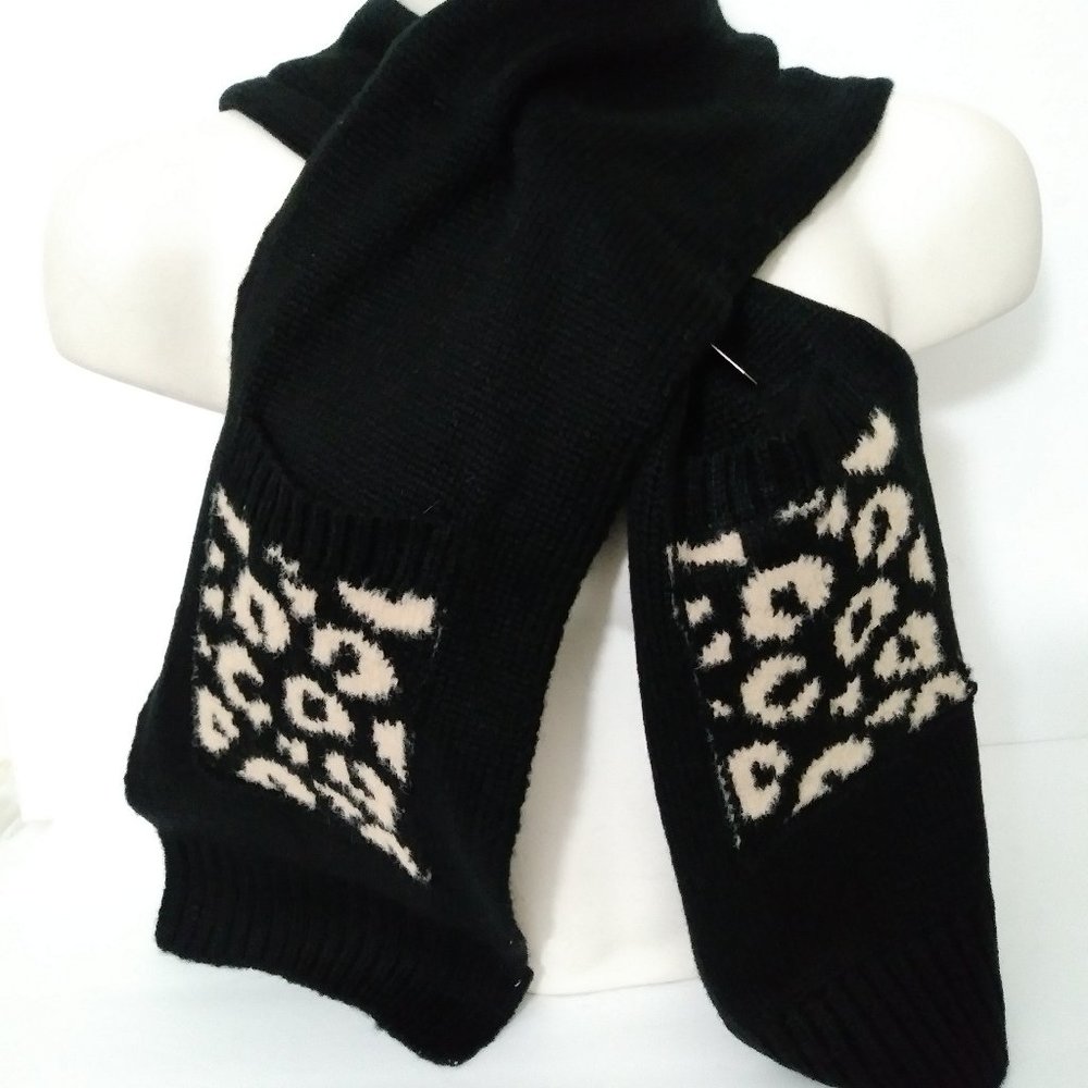 BCBGeneration Leopard Black Scarf with Pockets